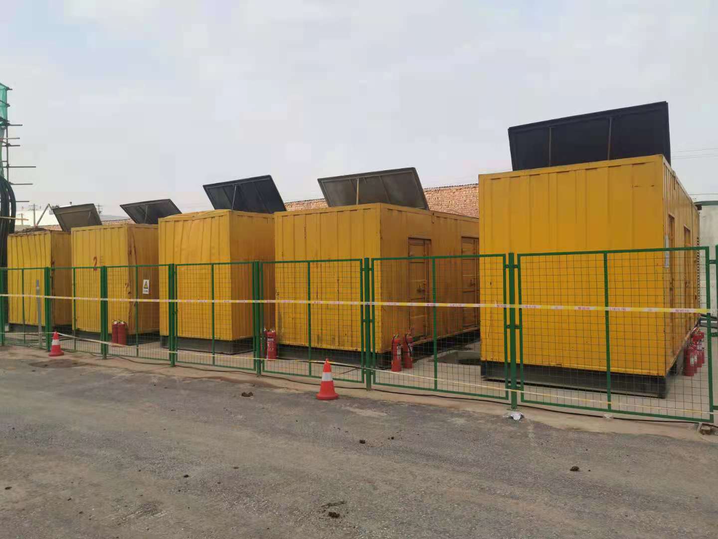 宜阳发电机出租-柴油发电机组的额定参数有哪几个？